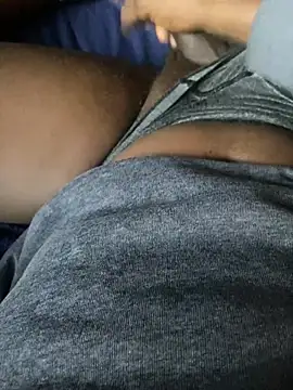 Curvy_conda's Webcam Show