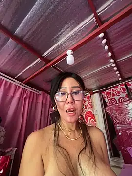 sweetieme's Webcam Show