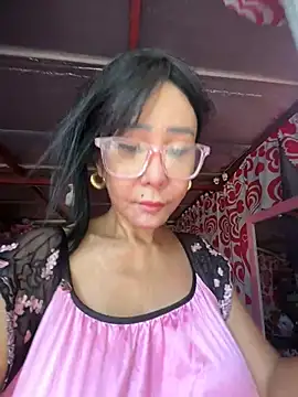 sweetieme Шоу с уебкамера