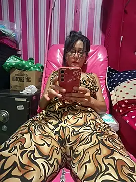 sweetieme's Webcam Show