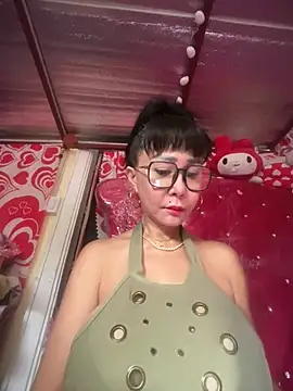 sweetieme's Webcam Show