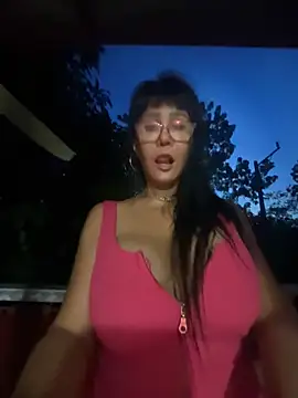 sweetieme's Webcam Show
