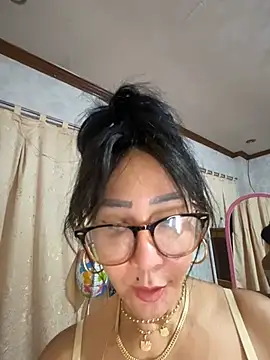 sweetieme Шоу с уебкамера
