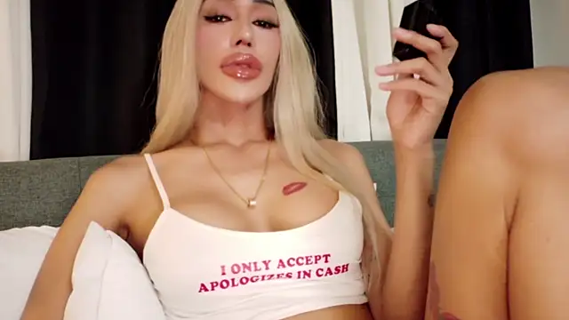 Forever_MissCandace's Webcam Show