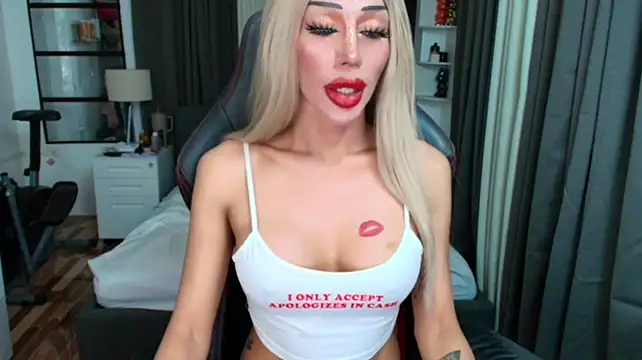 Forever_MissCandace Adlı Modelin Web Kamerası Şovu