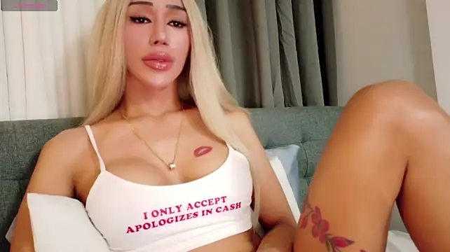 Forever_MissCandace's Webcam Show