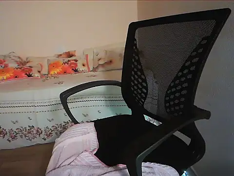 sladypretty – Naživo chatovacia miestnosť