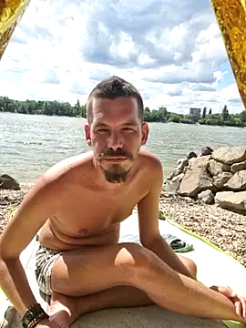 viraglaci18@xh webcam show