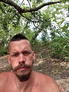 viraglaci18@xh webkamerás műsora