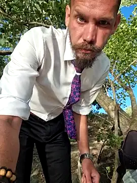 viraglaci18@xh Webcamshow
