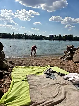 viraglaci18@xh Webcam-Show