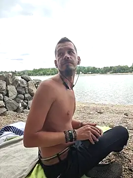 viraglaci18@xh webkamerás műsora