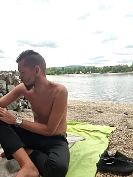 Pokazy przed kamerką – viraglaci18@xh