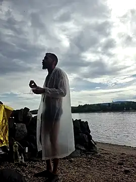 viraglaci18@xh – Kamerová šou