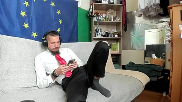 viraglaci18@xh webkamerás műsora