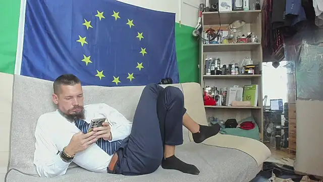 viraglaci18@xh webkamerás műsora