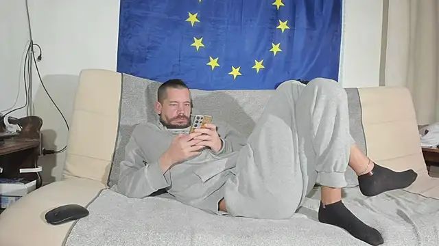viraglaci18@xh Webcam-Show