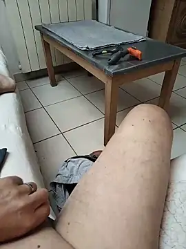 Show modela Corref na web-kameri
