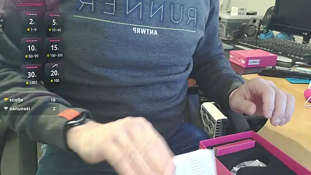 VinGeileboy34 Шоу с уебкамера