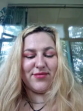 LianaJu's Live XXX Chat