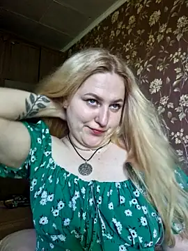 LianaJu – Naživo XXX chat