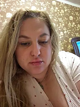 LianaJu – Live XXX-chat