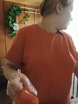 Živý XXX chat LianaJu