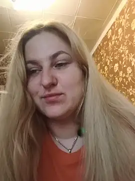 LianaJu's Live XXX Chat