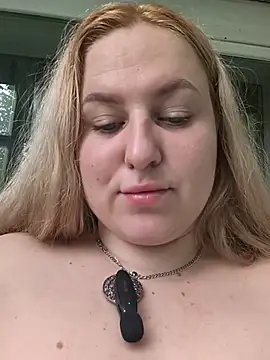 XXX chat uživo modela LianaJu