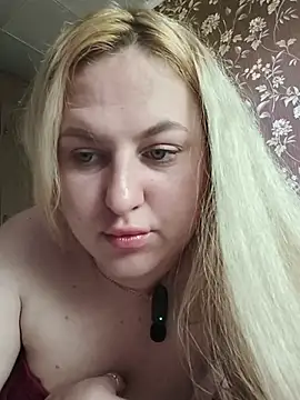 LianaJu Adlı Modelin Canlı XXX Sohbeti