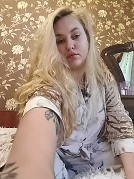 LianaJu – Live XXX-chat