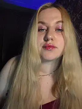 LianaJu Adlı Modelin Canlı XXX Sohbeti