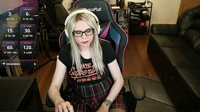 KelseyCobalt Pertunjukan Webcam