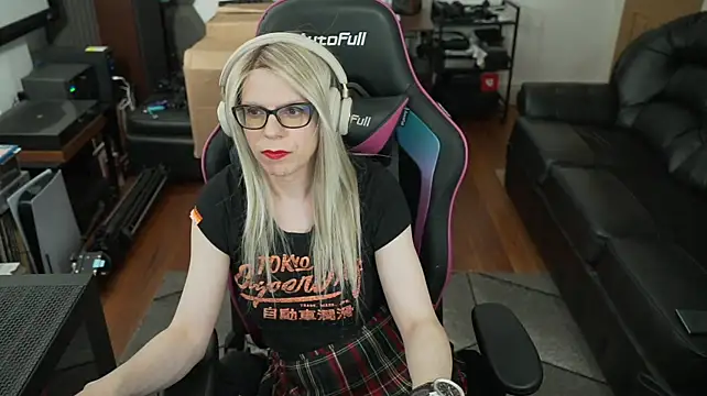 KelseyCobalt's Webcam Show