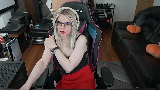 Show modela KelseyCobalt na web-kameri