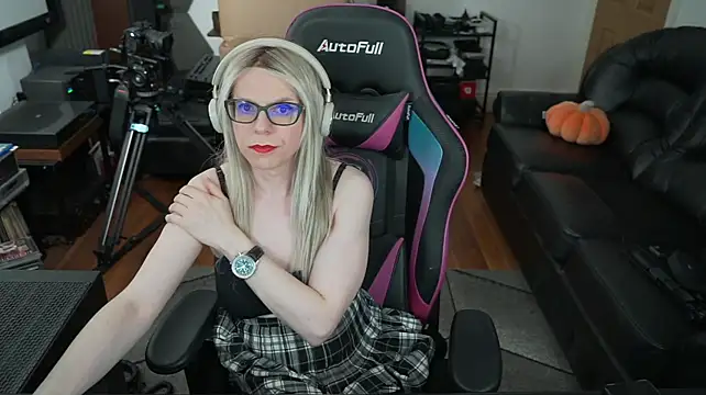 KelseyCobalt webcam show