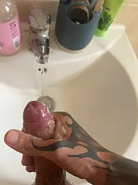 InkedCock69 Webcam show