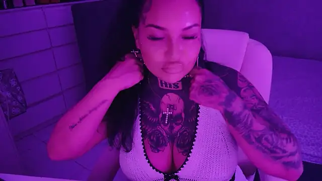 _MelinaCurves_ Webcam-Show