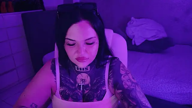 _MelinaCurves_ Webcam-Show