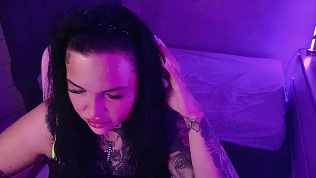 _MelinaCurves_ 라이브 XXX 채팅