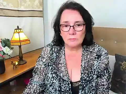 Pokazy przed kamerką – DorisDesire