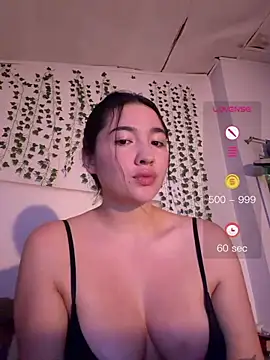 XXX chat uživo modela megaaann