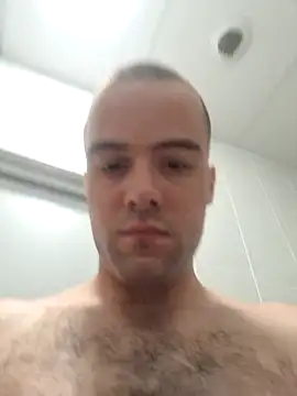 Hakim14460 Show in webcam