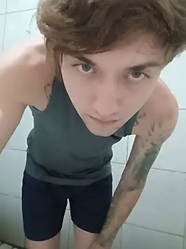 DanielMagains' Live XXX Chat