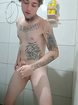 DanielMagains Шоу с уебкамера