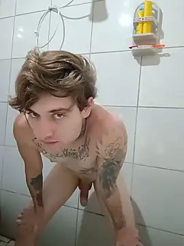 DanielMagains webcam show
