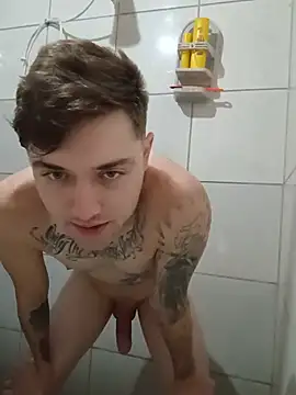 DanielMagains Webcam Show