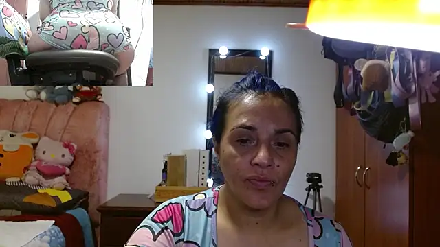 Chatroom XXX en direct de zoe_hotxxx