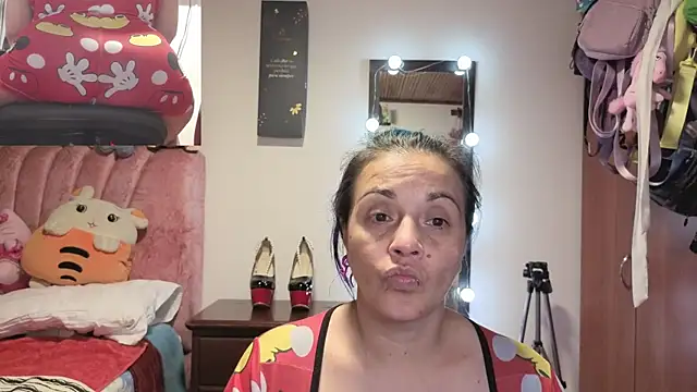 zoe_hotxxx Chat XXX in diretta