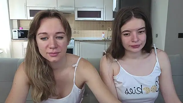 Show de witches_couple na webcam